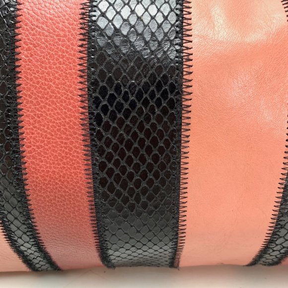 ISABELLA FIORE Leather Pink Black Handbag Purse - Picture 7 of 14